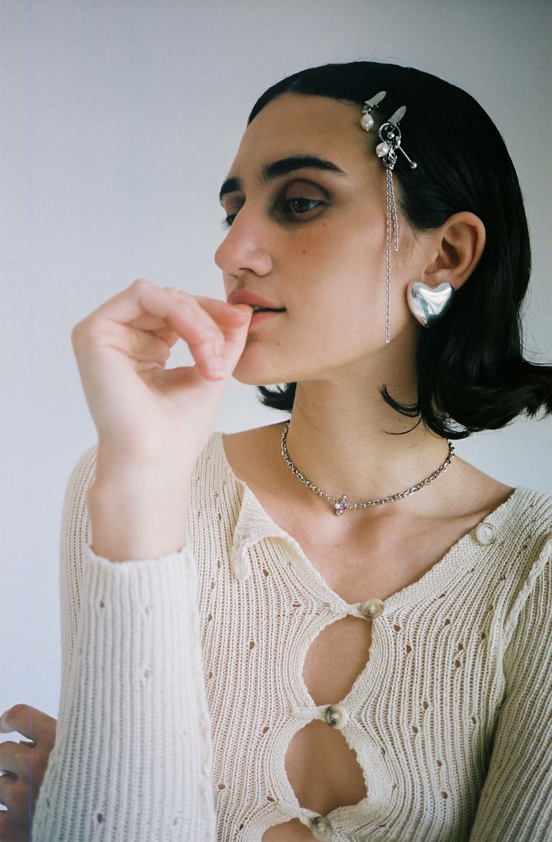 ヘアアクセサリー JUSTINE CLENQUET ANDREW PEARL HAIR CLIP JUSTINE CLENQUET ANDREW PEARL HAIR CLIP レディース