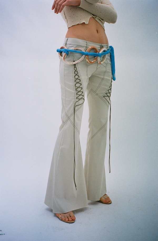 【美品 レディースL〜XL】PRISCAVera　プリスカヴェラ　パンツ　ダンス Priscavera Sesame Flared Lace Up Rainwear Pants - gray | Garmentory