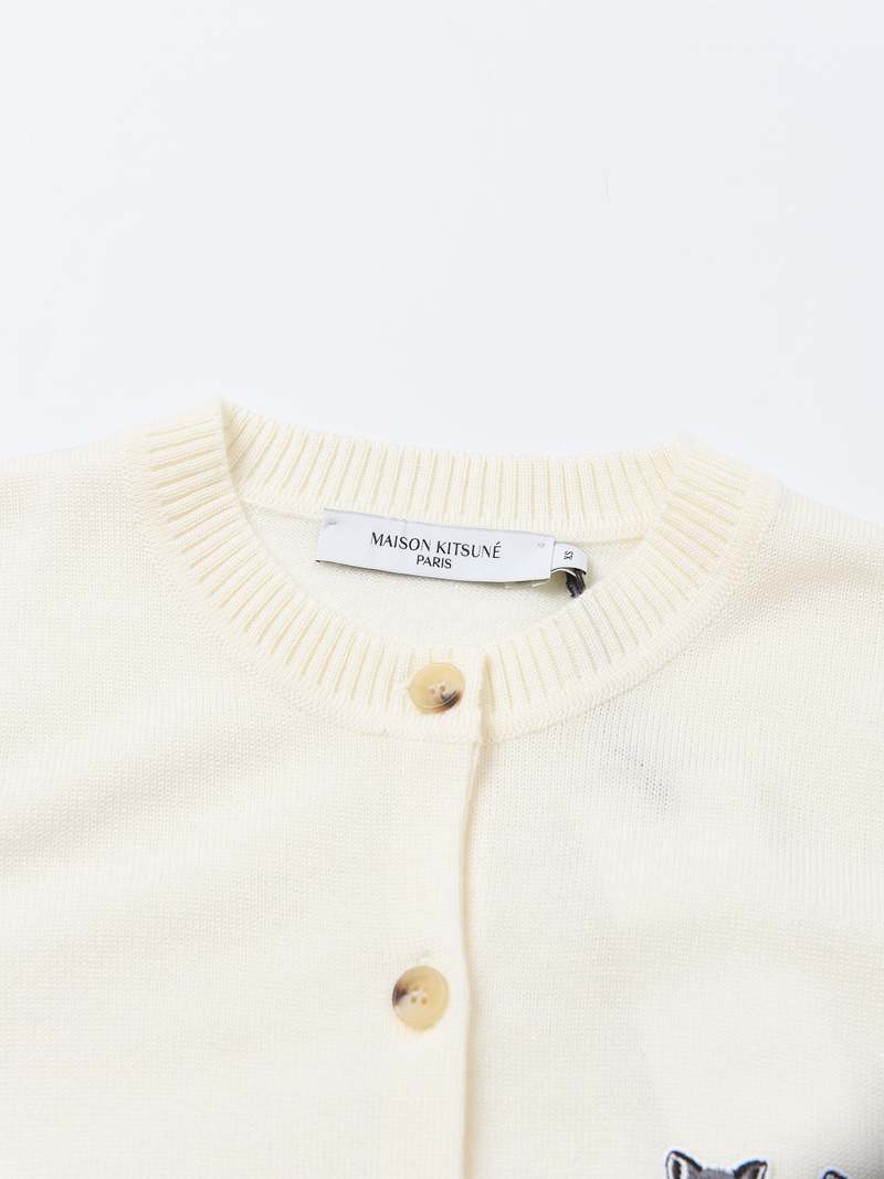 Maison Kitsuné DOUBLE FOX HEAD PATCH R-NECK CARDIGAN - ECRU