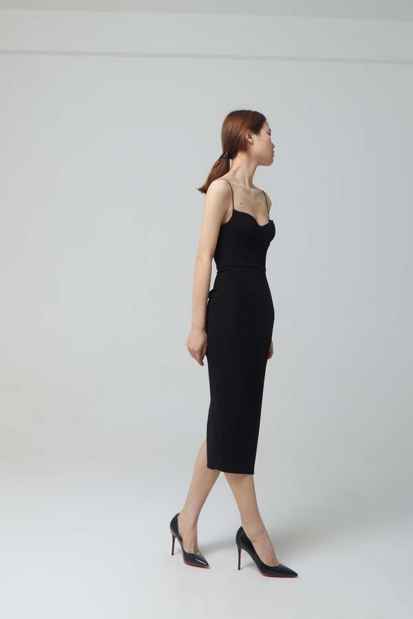 ALEX PERRY Avery- Stretch Crepe Cup Bodi Bodysuit