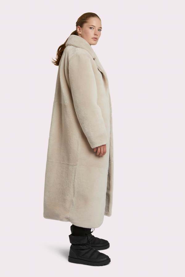 yves salomon  COAT IRONED MERINOS LAMB