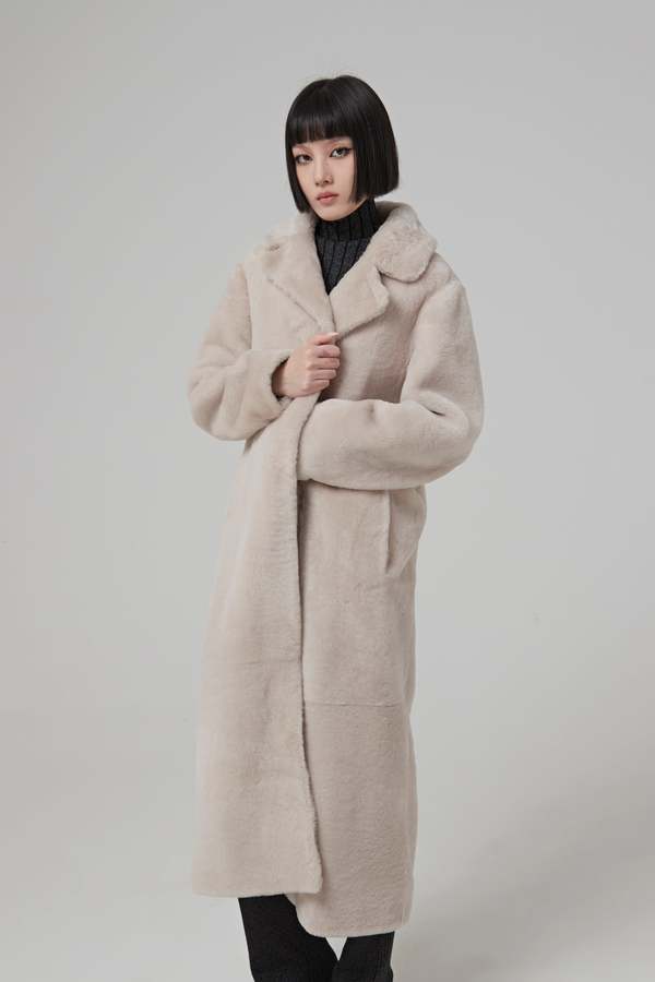 yves salomon  COAT IRONED MERINOS LAMB