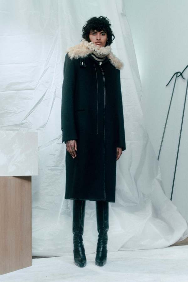 Helmut Lang FUR COLLAR COAT.DENS - Black | Garmentory