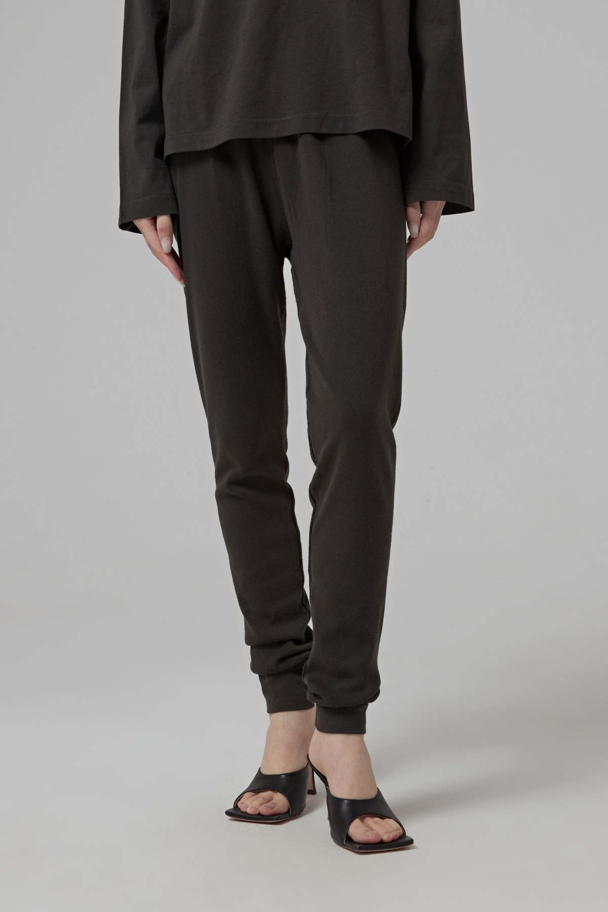 The Row Ganick Pant - Image 5 of 9