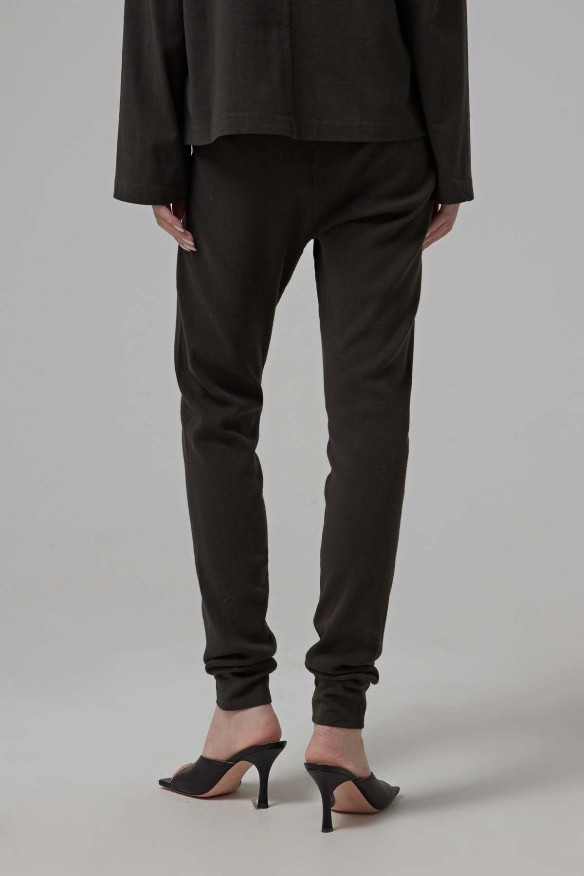 The Row Ganick Pant - Image 8 of 9