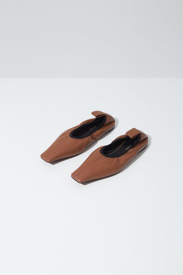 Proenza Schouler TRAP FLATS - SADDLE