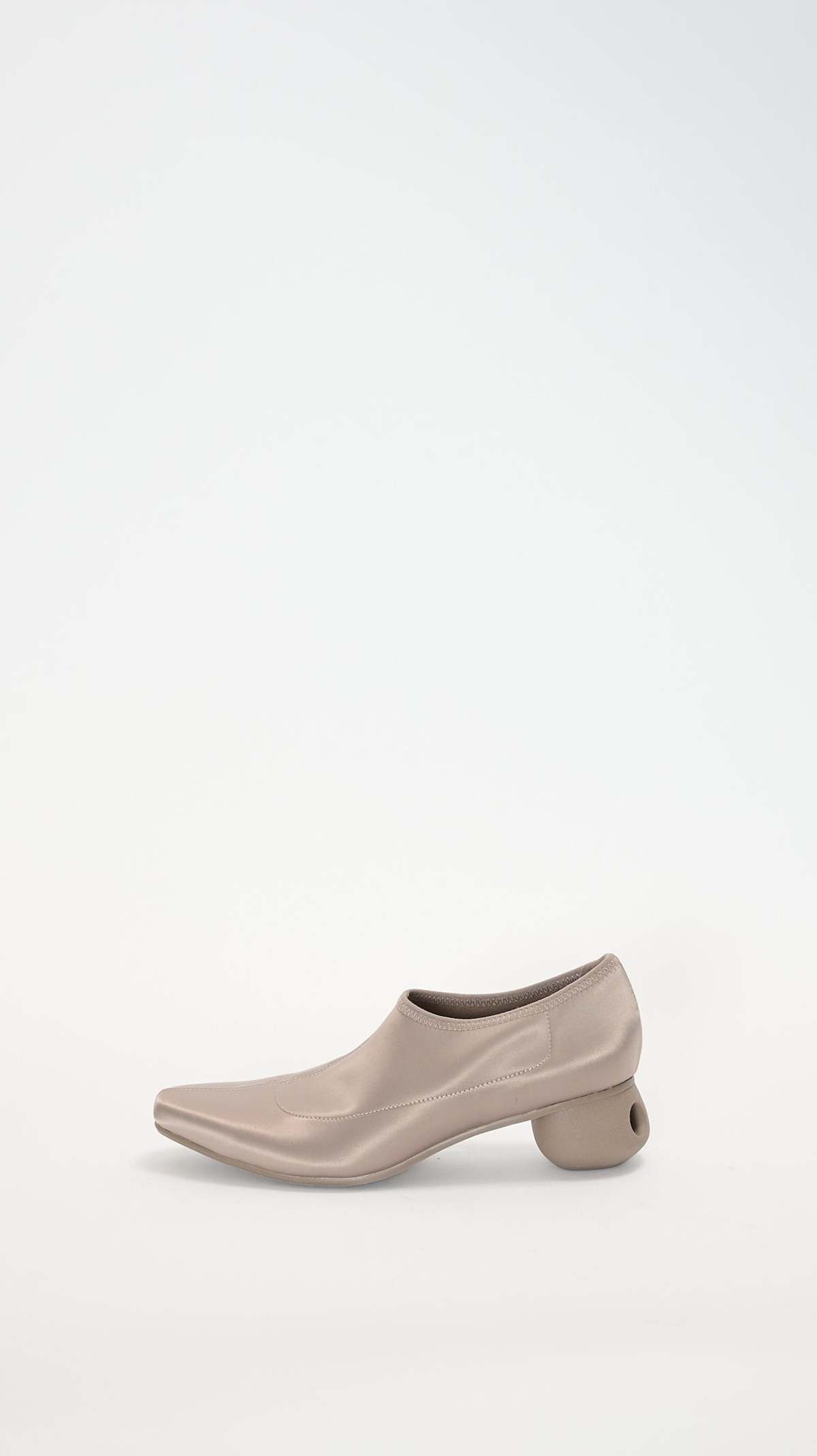 Issey Miyake Carve Pump - Greige - Image 1 of 3