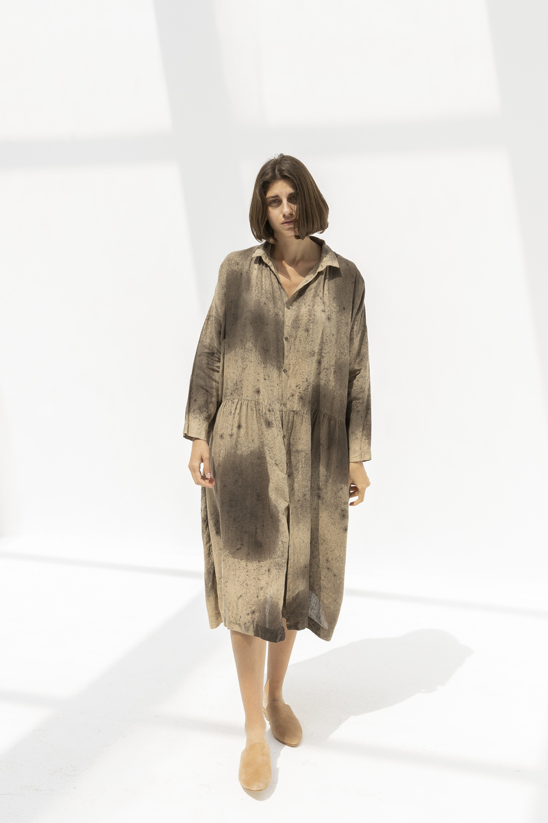 Ichi Antiquites Linen Handye Shirt Dress - Catechu/Sumi Ichi Antiquites Linen Handye Shirt Dress - Catechu/Sumi