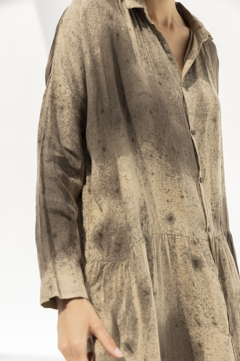 Ichi Antiquites Linen Handye Shirt Dress - Catechu/Sumi Ichi Antiquites Linen Handye Shirt Dress - Catechu/Sumi