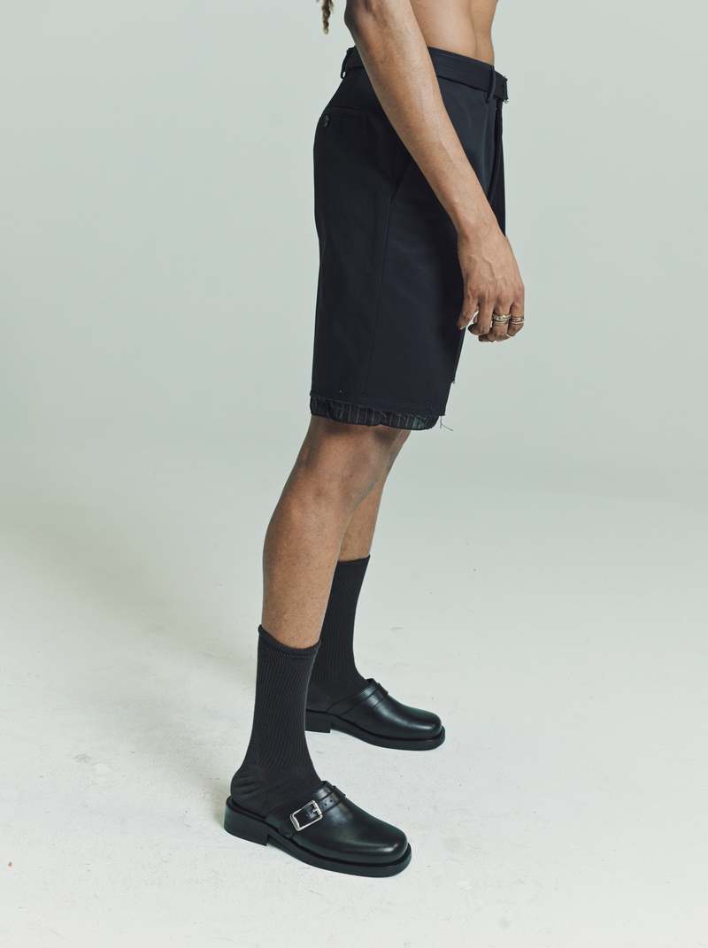 パンツ litmus JOHN BLACK TAILORED SHORTS litmus JOHN/NHOJ BLACK TAILORED SHORTS - メルカリ