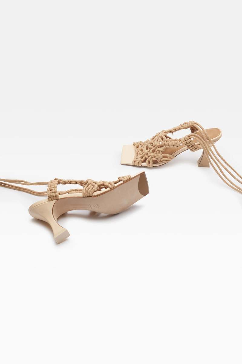Miista Stephanie Sandals - Cream Miista Stephanie Sandals - Cream
