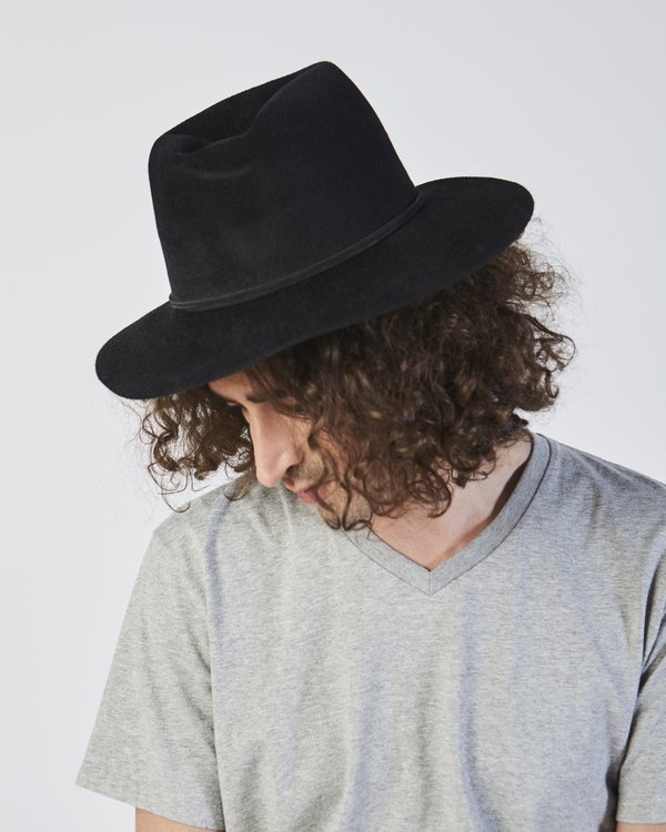 Clyde Pinch Hat - Black | Garmentory