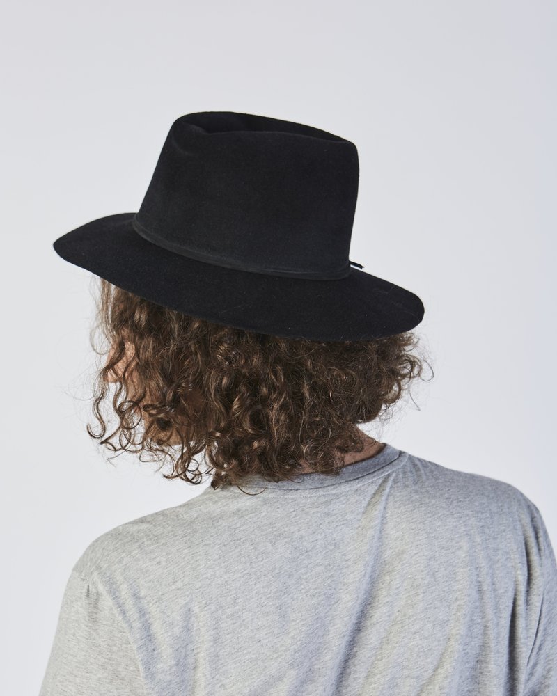 Clyde Pinch Hat Black Garmentory