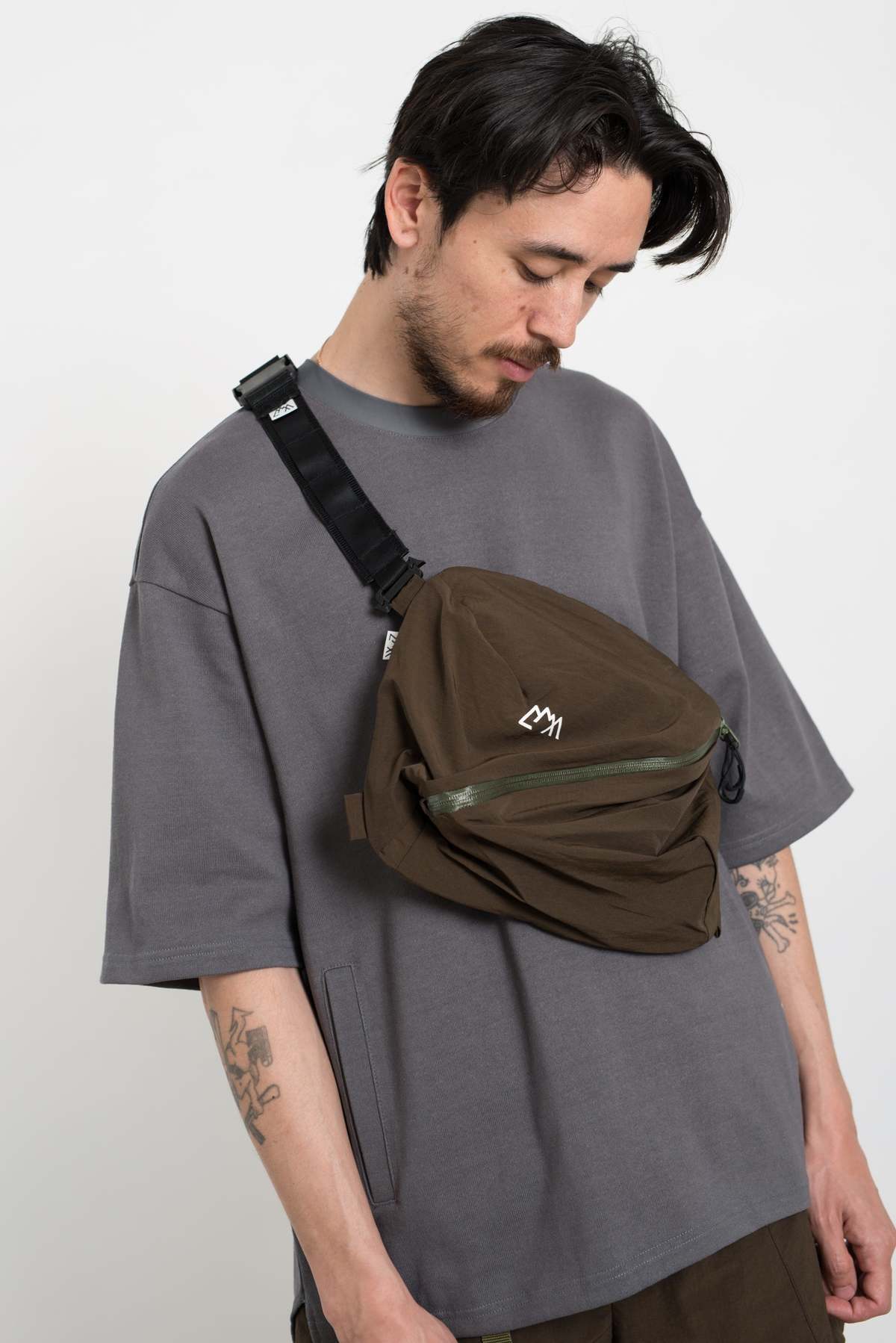 Hiro　CMF OUTDOOR GARMENT｜BIG PORCH CMF Outdoor Garment - Big Porch Nylon Bag | HBX