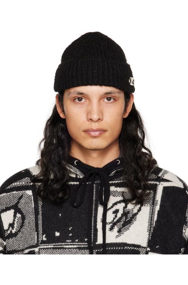 We11done Black Logo Beanie We11done - Logo Patch Rib Beanie | HBX main image 4