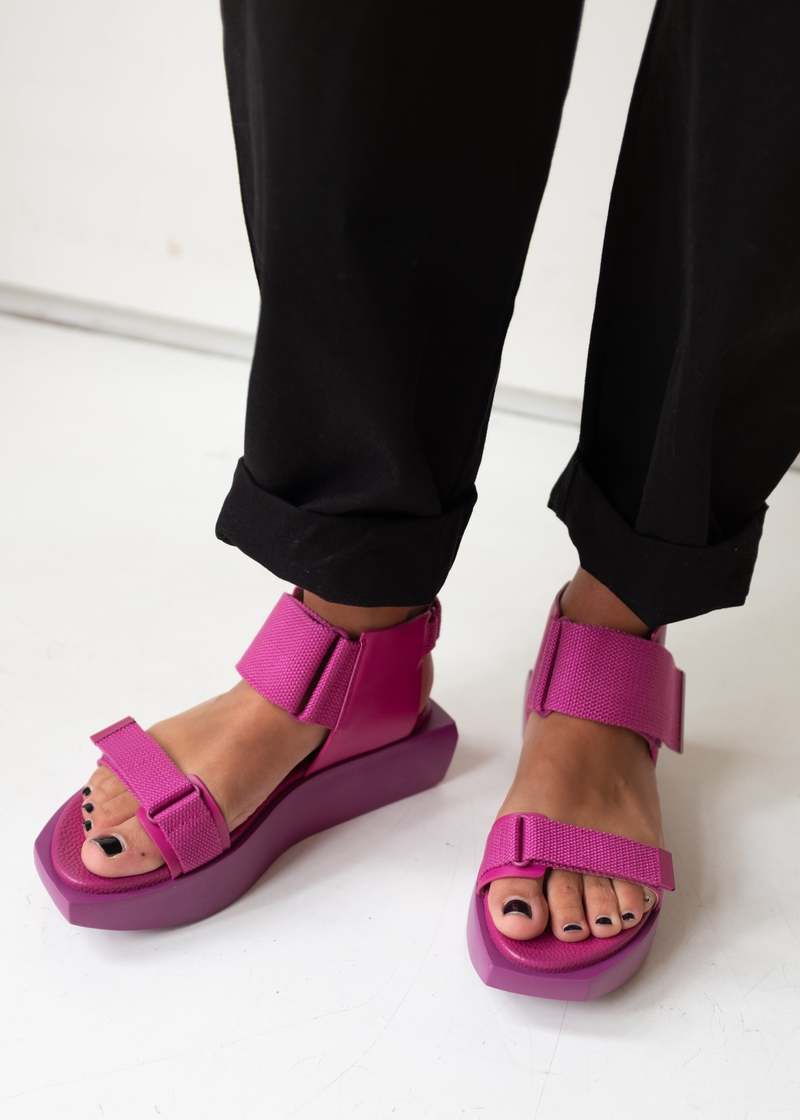 United Nude Wa Lo - Turquoise/Orchid Pink | Garmentory