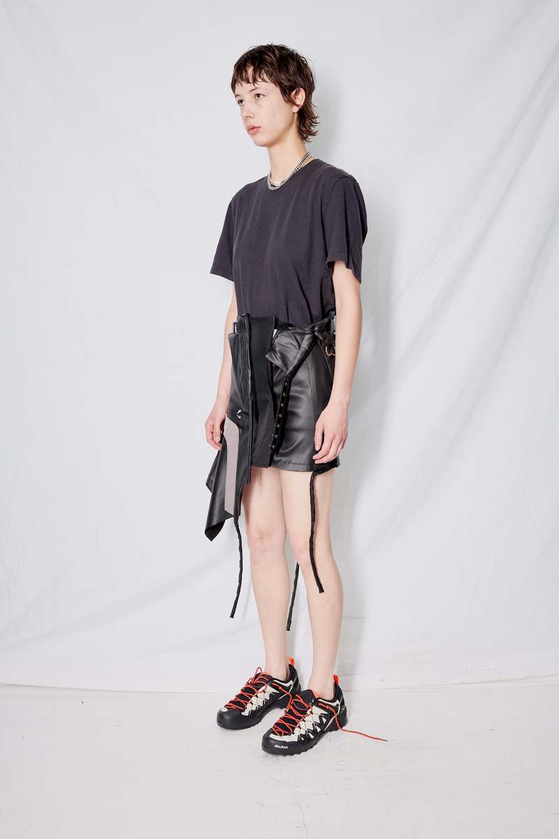 【GRAILZ】SPRAY BIKER SKIRT [BLACK] SPRAY BIKER SKIRT [BLACK] - 감도 깊은 취향 셀렉트샵 29CM