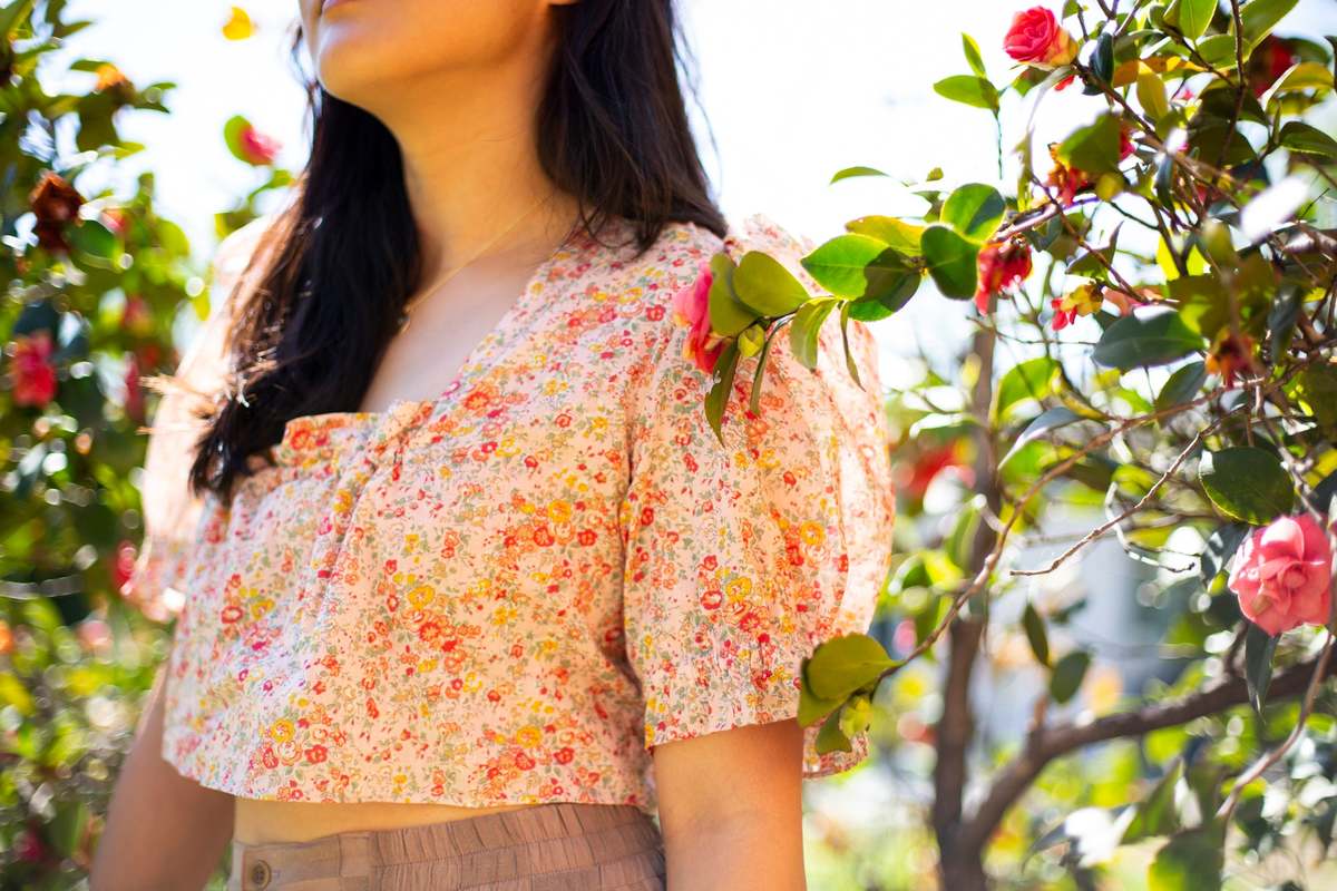 Myrtle Cindy Crop Blouse - Carnation - Image 9 of 9