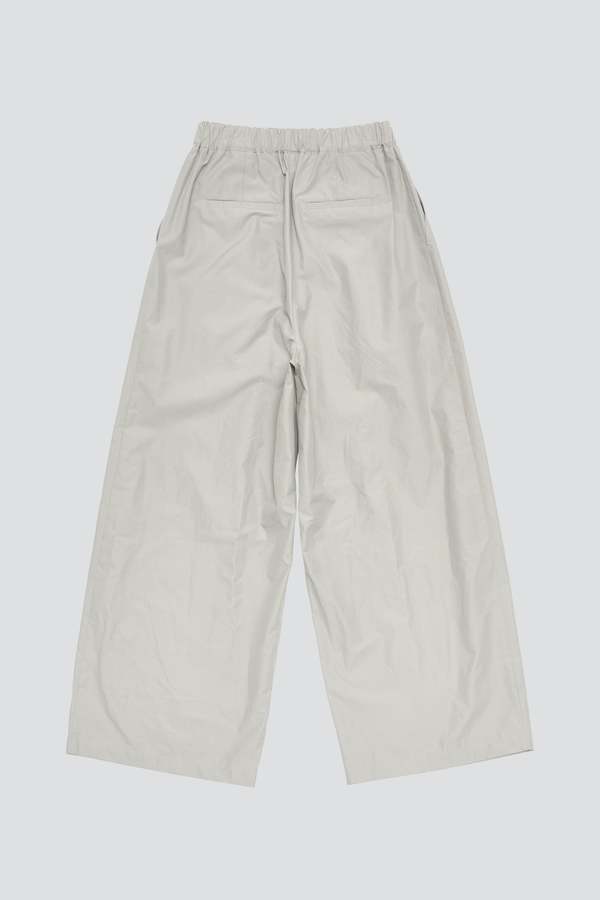 Amomento Popup Three Tuck Banding Pants - Grey | Garmentory