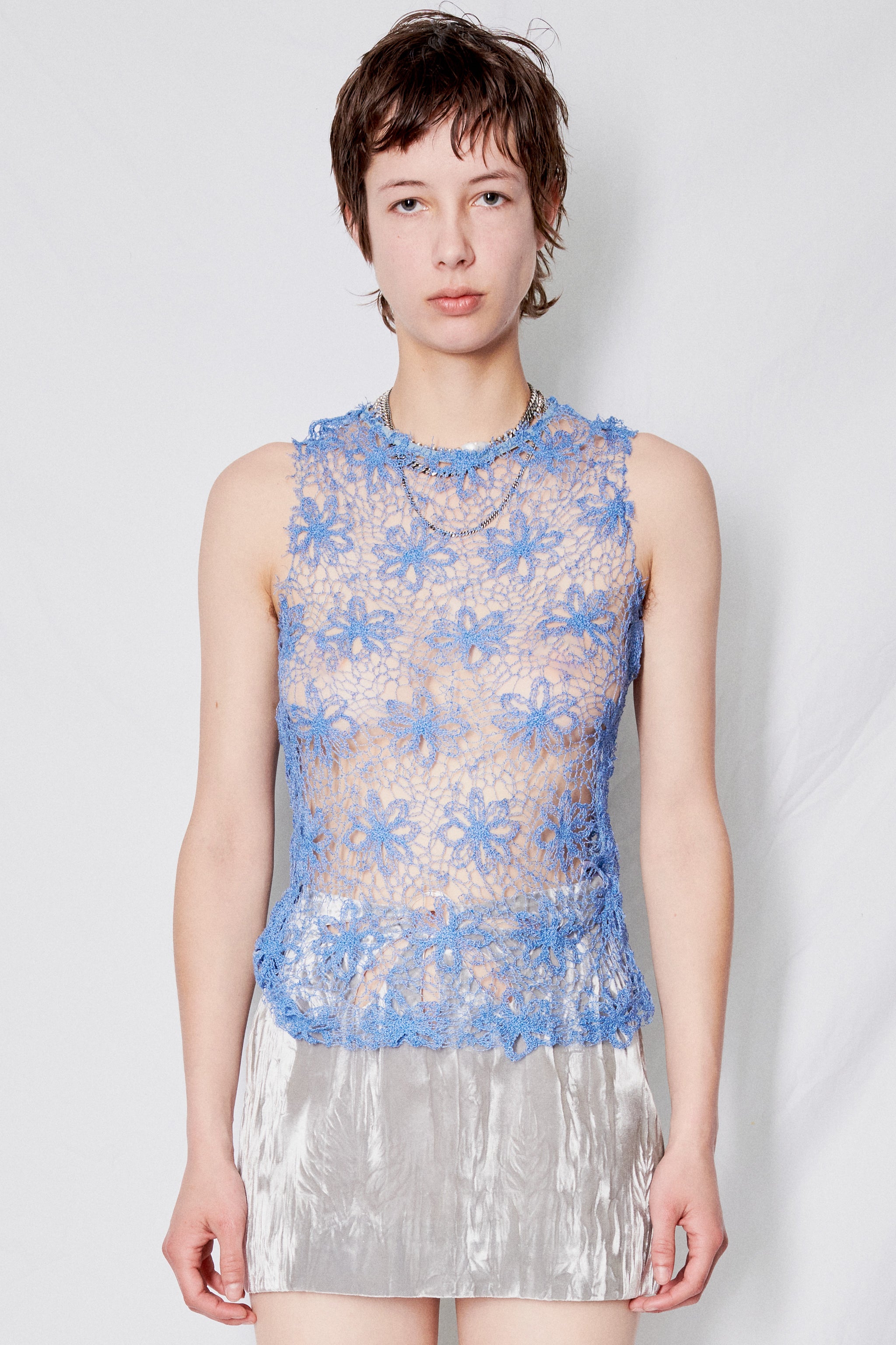 Collina Strada＞＞＞グラフィック Vネック トップ TOPS – Collina Strada