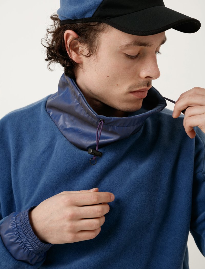 Cottweiler Mens Trek Fleece - Lilac | Garmentory 