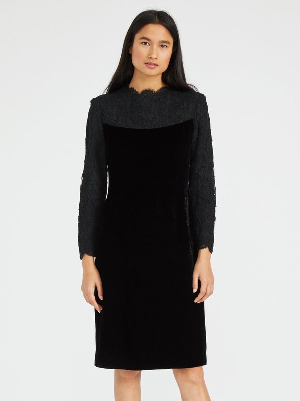 Portia & Manny Vintage Oscar De La Renta Velvet Lace Bib Dress | Garmentory Portia & Manny Vintage Oscar De La Renta Velvet Lace Bib Dress | Garmentory