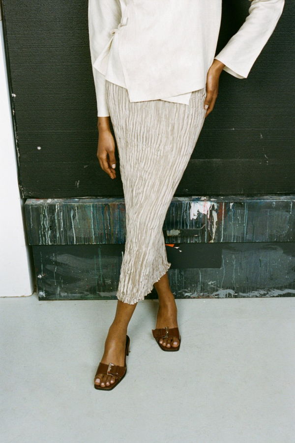 AZUR Plisse Long Skirt - Light grey /Beige