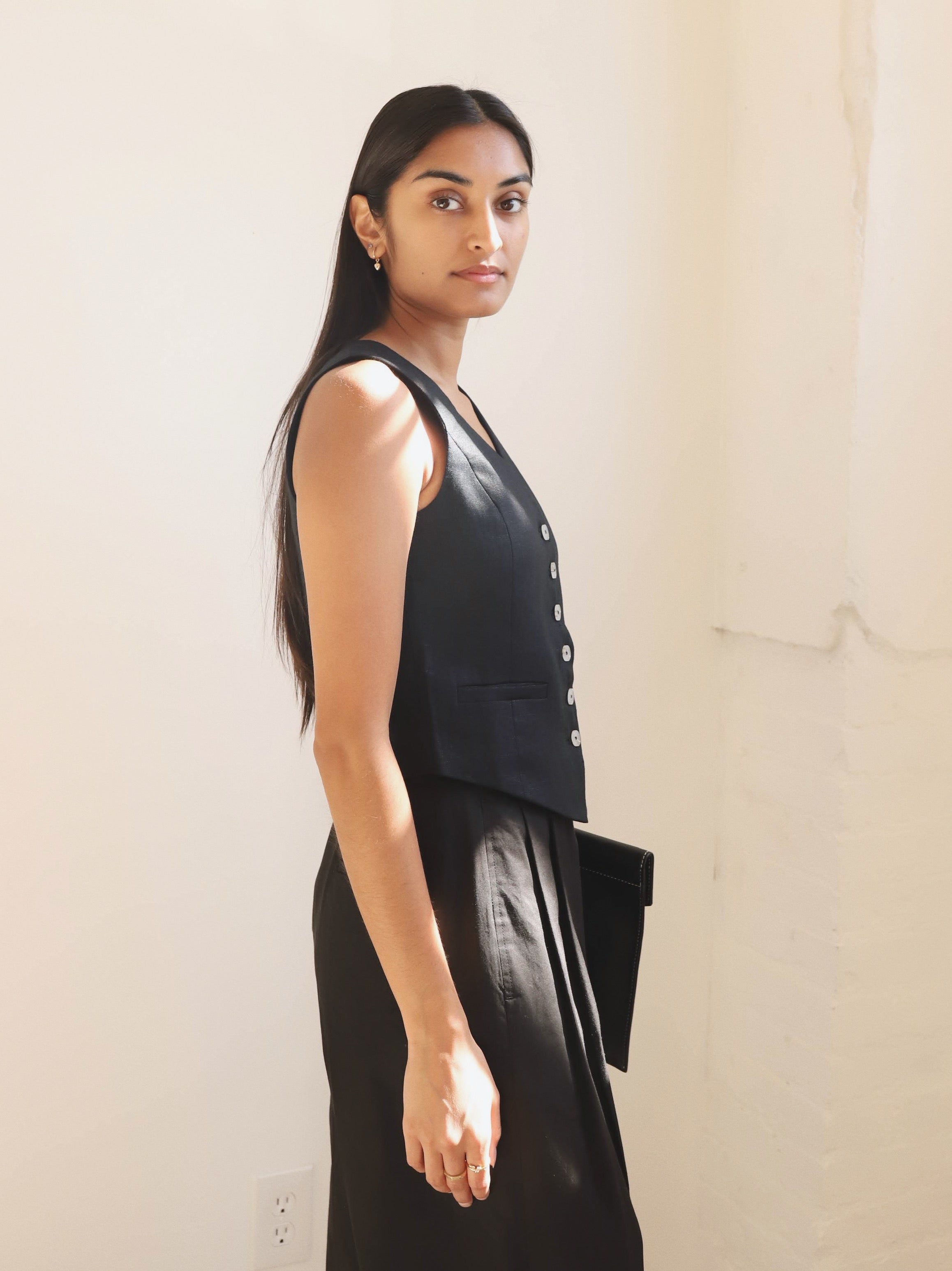 Mod Ref Linen Vest - Black | Garmentory