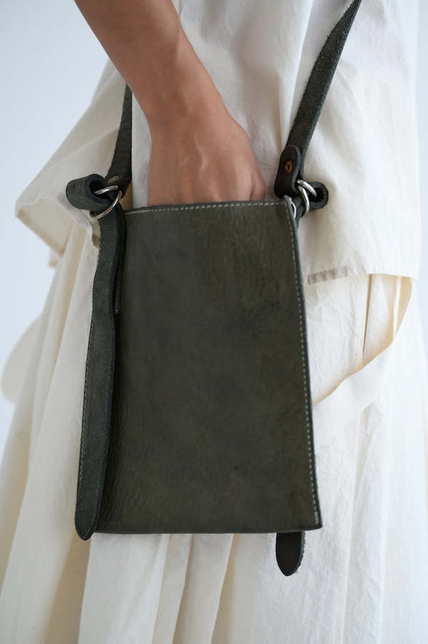 Guidi FT1 Cross Body Bag - Olive | Garmentory