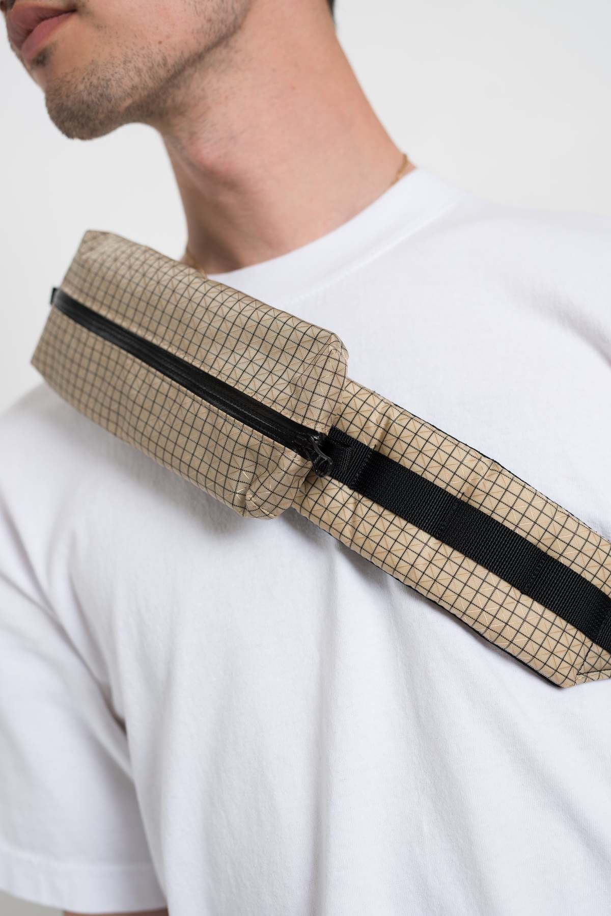 ショルダーバッグ CAYL COMMUTE PACK GRID (BGrid Beige) CAYL Commute Pack Grid - B Grid Beige | Garmentory