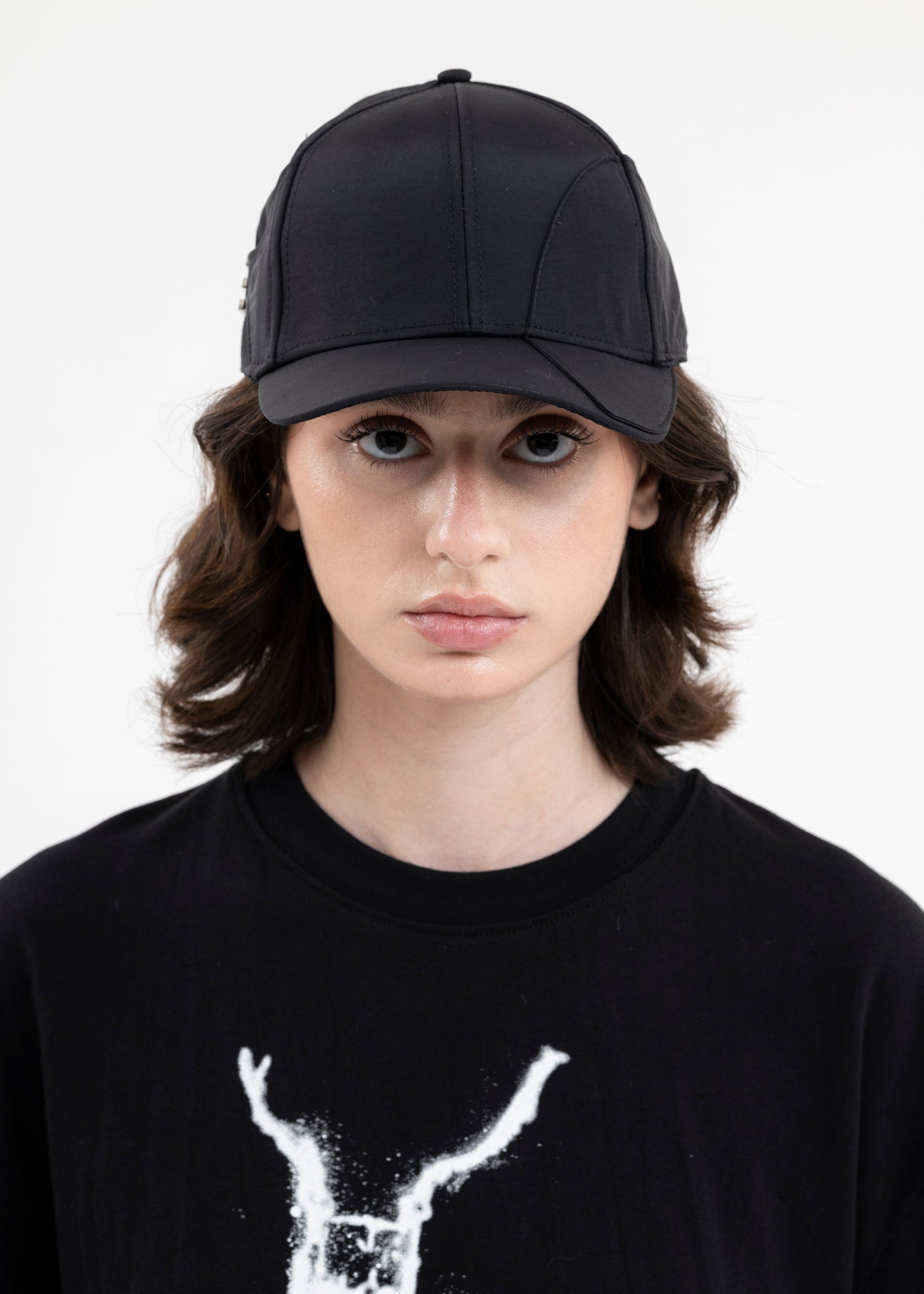 BLACK-CAP-W--LAYER-