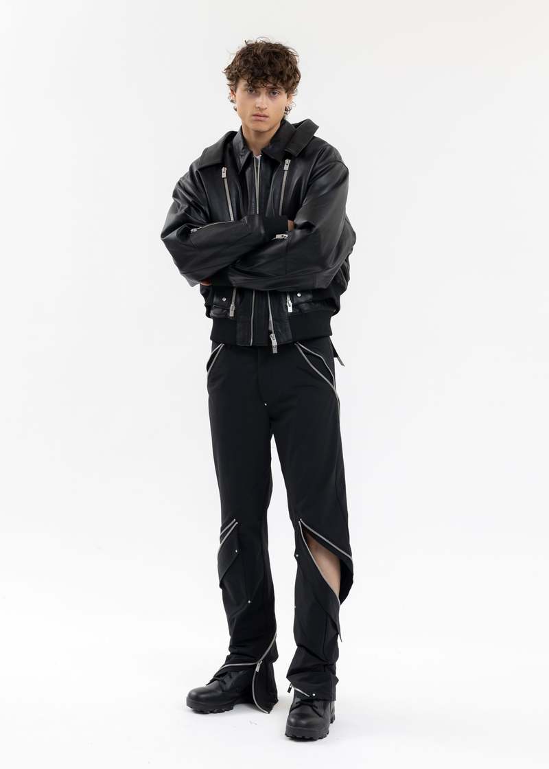 【関税込み】HELIOT EMIL ブラック Frazil カーゴパンツ Heliot Emil - Frazil Cargo Trouser | HBX - Globally Curated