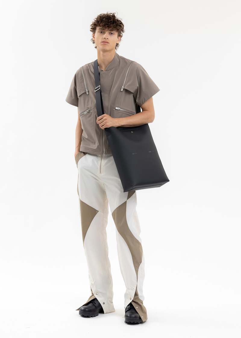 【新品・未使用品】HELIOT EMIL HEXANE TOTE BAG HELIOT EMIL Black Hexane Tote Heliot Emil