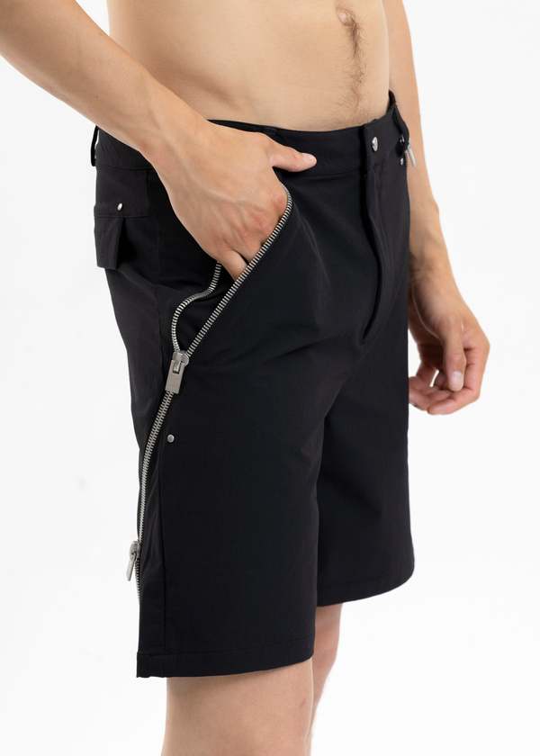 Heliot Emil VISTULA CARGO SHORTS - BLACK | Garmentory