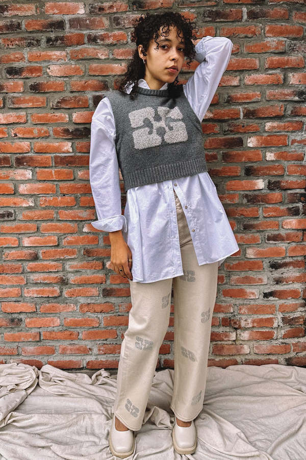 Ganni / ガニー | Graphic Cropped Vest グラフィック クロップド ベスト | S | パープル / イエロー | レディース 楽天市場】Ganni / ガニー | Graphic Cropped Vest グラフィック
