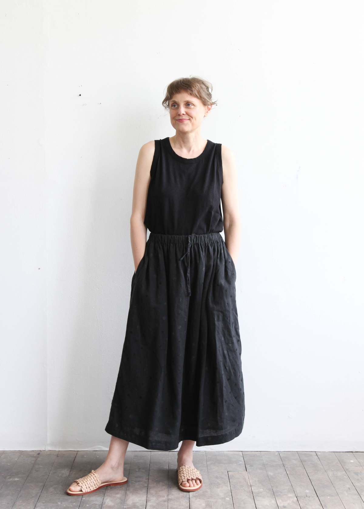 ICHI ANTIQUITES Azumadaki Ramie Flocky Dot Linen Skirt - Black