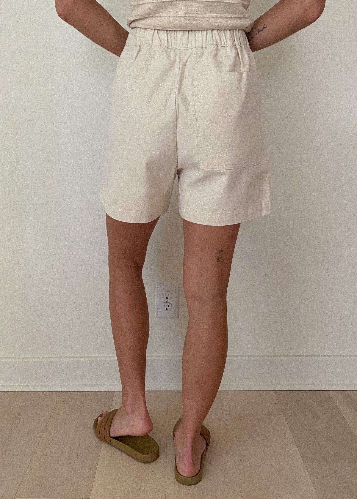 Micaela Greg Field Short - Cream - Image 2 of 3