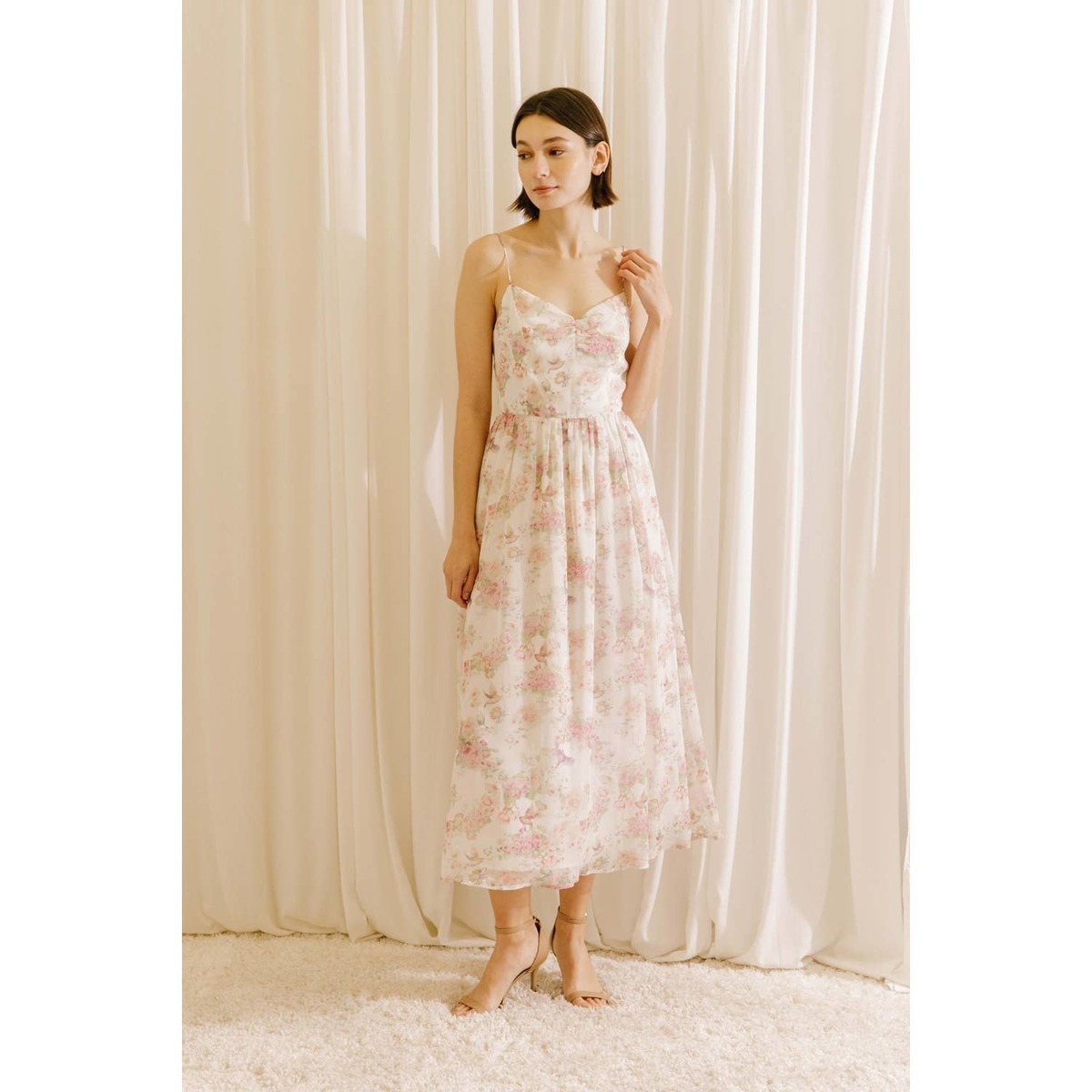 Storia Hummingbird Romantic Midi Dress | Garmentory