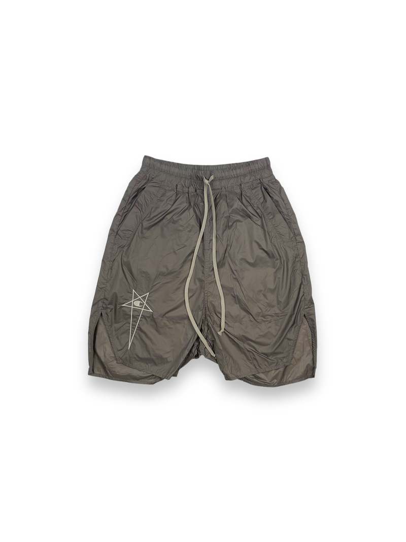 Rick Owens × Champion / BEVELED PODS Rick Owens Off-White Champion Edition Beveled Pods Shorts Rick Owens