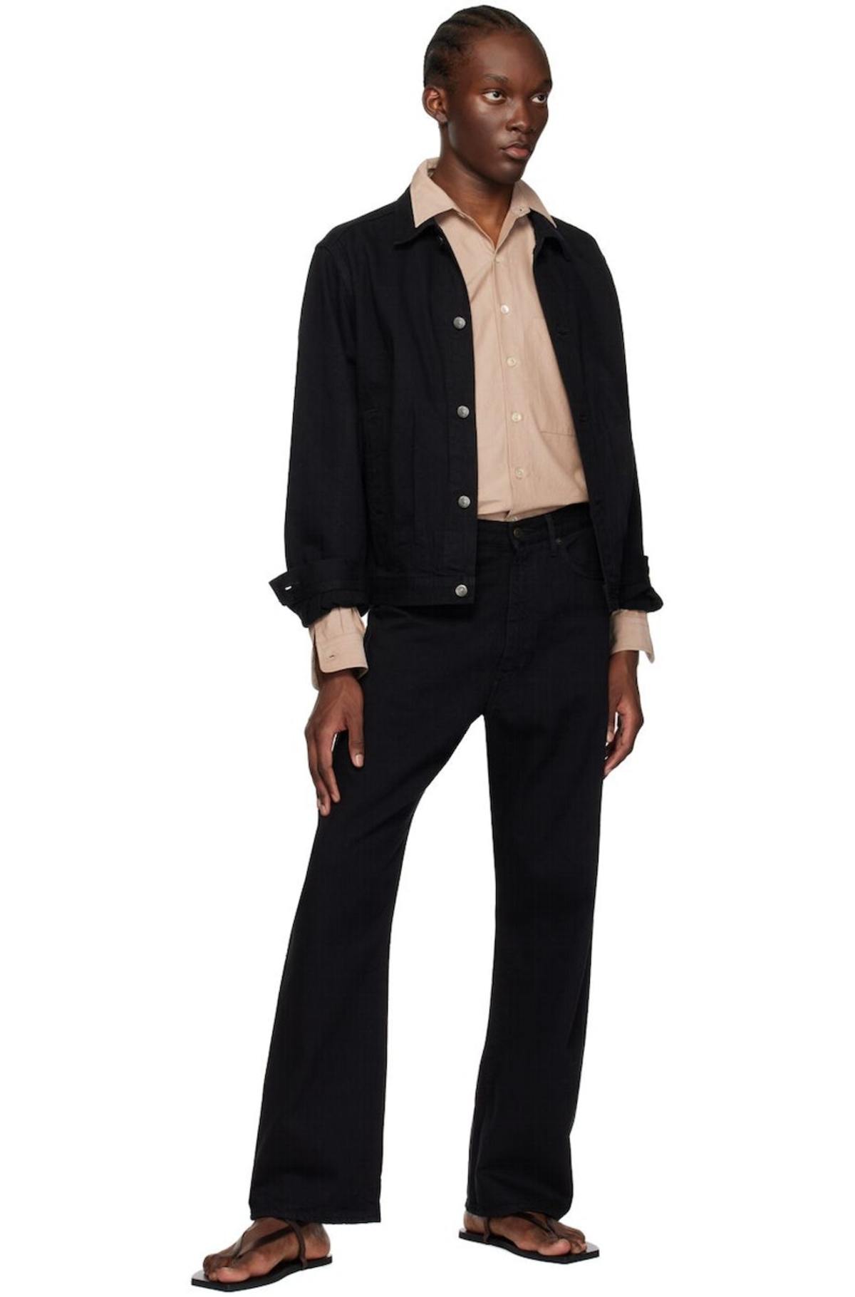AURALEE-Black-Spread-Collar-