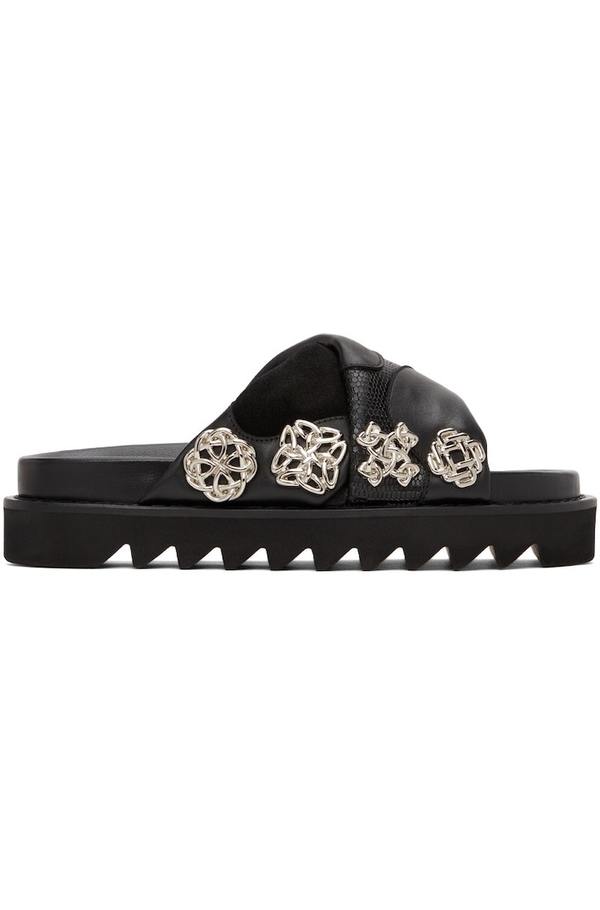 Details 67+ white designer flat sandals dedaotaonec