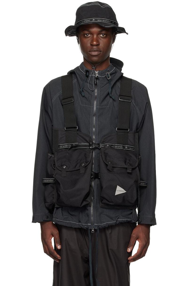 and Wander Field Vest (Grey) — Cafeteria Media