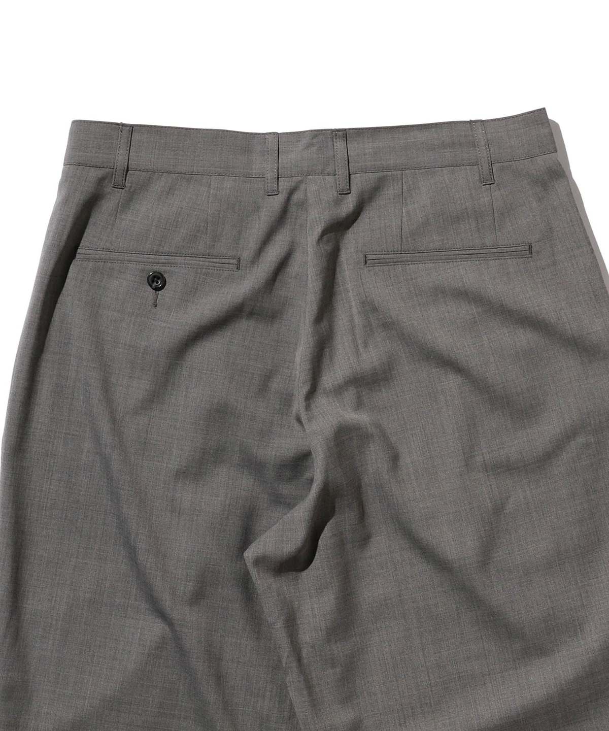 BEAMS PLUS 2 Pleats WoolTropical ダークネイビー Beams Plus Wool Tropical 2 Pleats Shorts - Grey | Garmentory