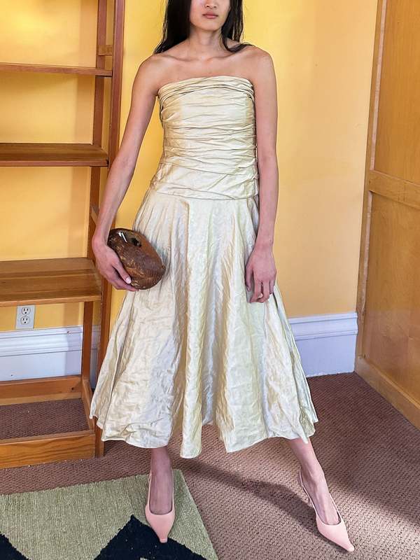 ralph lauren black and gold dress SOLD Ralph Lauren Woven Black & Gold Silk Blend Woven Design Strapless –  Palm Beach Vintage main image 0