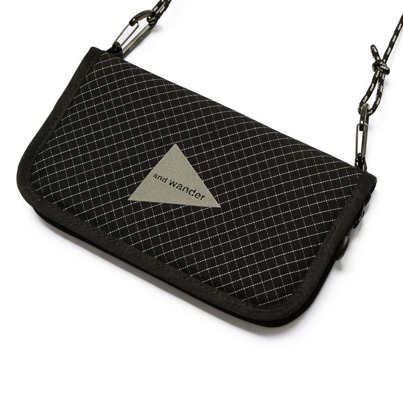 バッグ and wander reflective rip sacoche AND WANDER - REFLECTIVE RIP POUCH – understory-shop