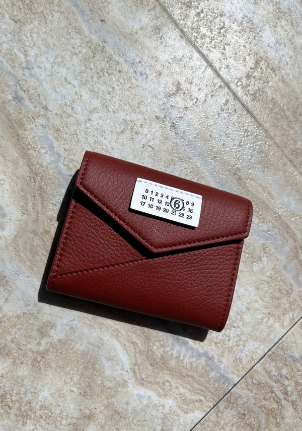MM6MaisonMalgela/財布/ブロンズ/カッパー MM6 Japanese 6 Flap Logo Patch Wallet | Garmentory