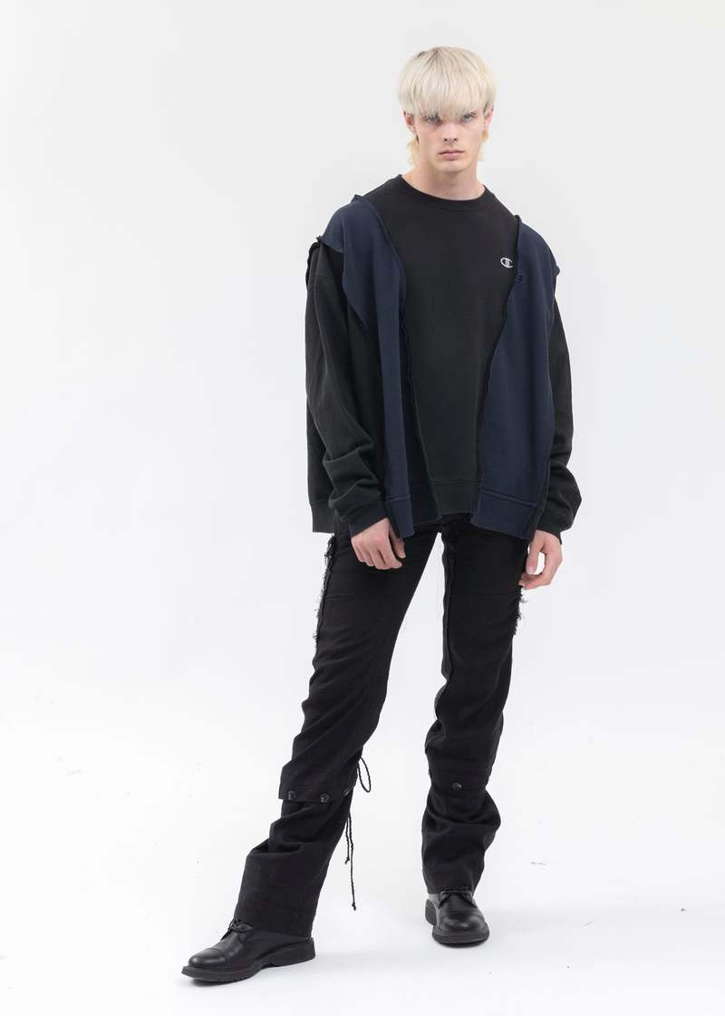 DISCOVERED Wide Champ Sweat - Black | Garmentory