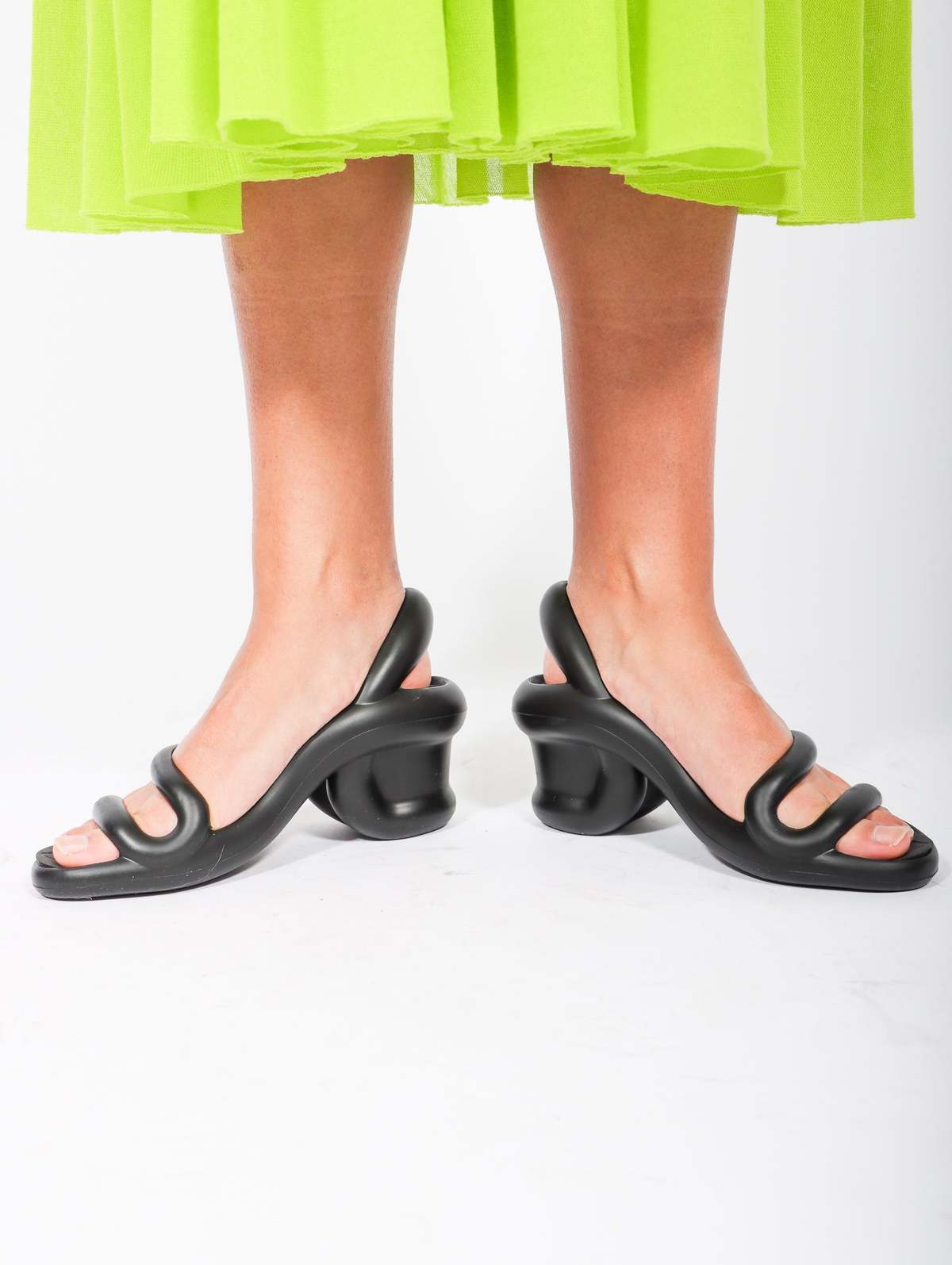 kobarah sandals