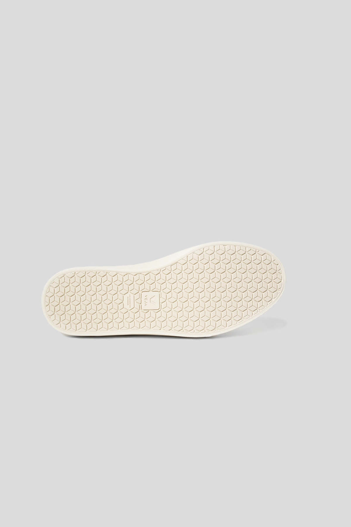 VEJA Wata 2 Low Sneaker - Black Pierre - Image 5 of 5