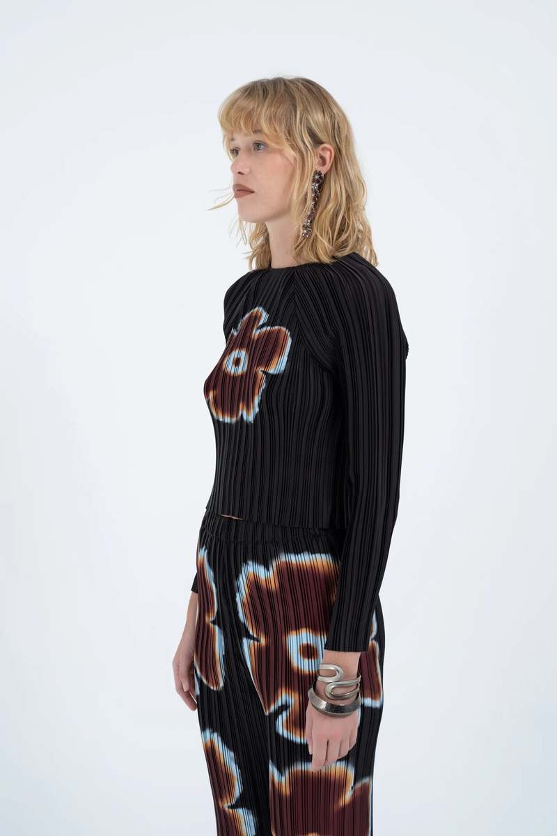 Arthur Box Pleat Raglan Top - Burning Flower